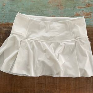 Lululemon White Tennis Skirt Size 6